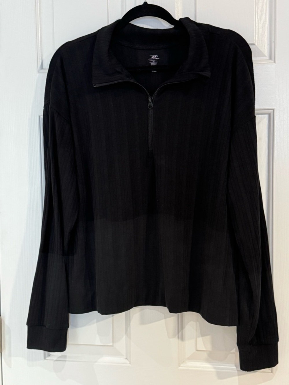 Pro Player Black Women’s Zip-Up Top